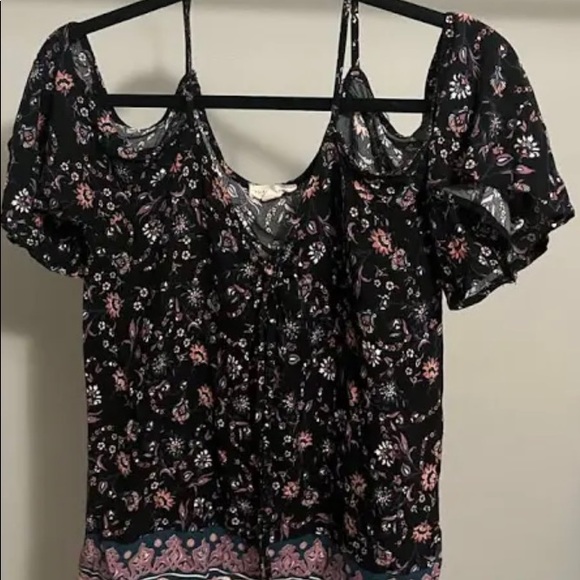 LA Hearts Peek a boo off shoulders top floral   sz S - Picture 2 of 6